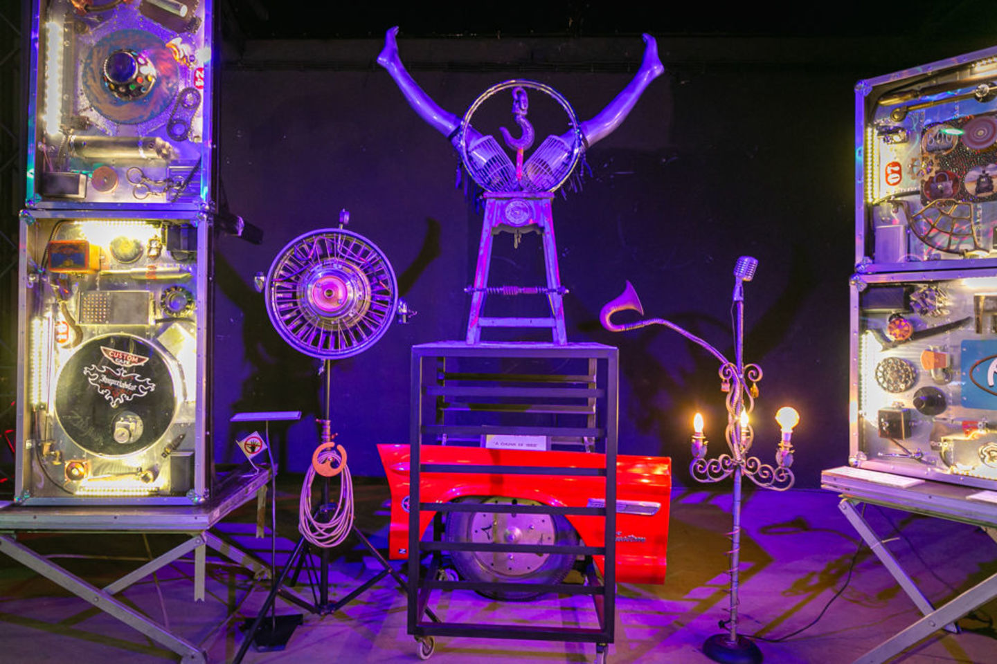 Exposição-Exhibition_LIMBUS INFINITUS_By CUSTOM CIRCUS (Nirvana Studios_Portugal)